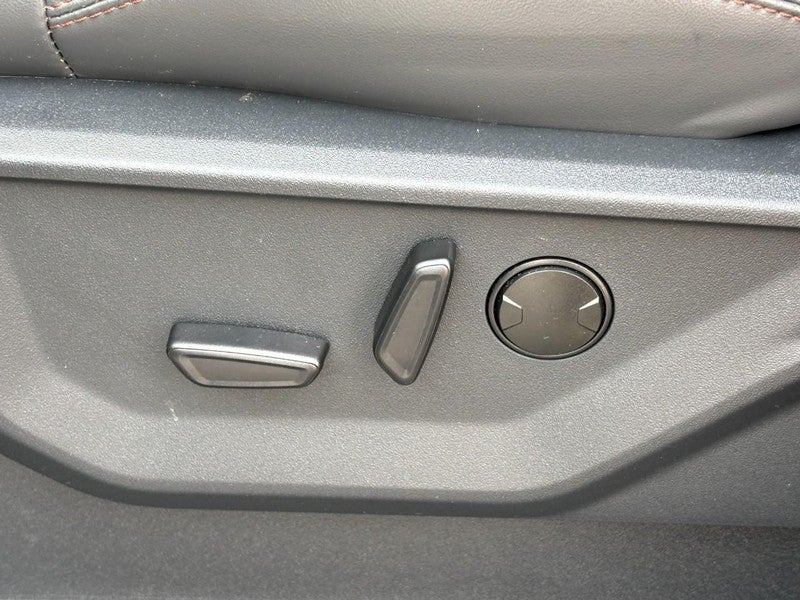 2025 Ford Expedition Active 4x4