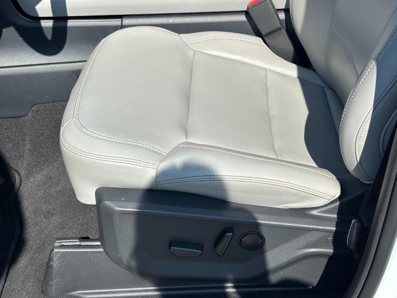 2025 Ford Expedition Active 4x4