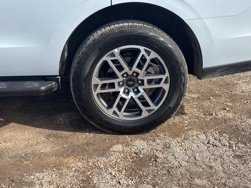 2025 Ford Expedition Active 4x4