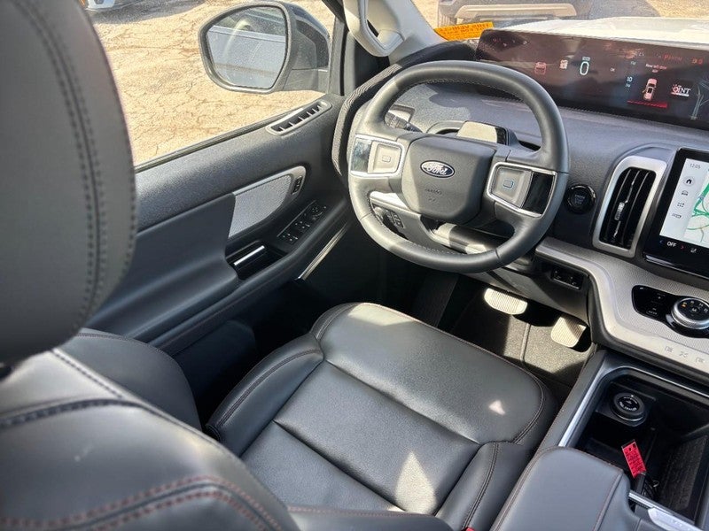 2025 Ford Expedition Active 4x4