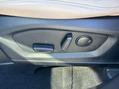 2023 Ford Explorer XLT RWD