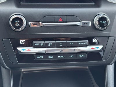 2020 Ford Explorer XLT RWD