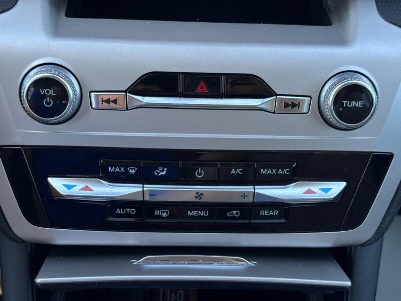 2021 Ford Explorer Base 4WD