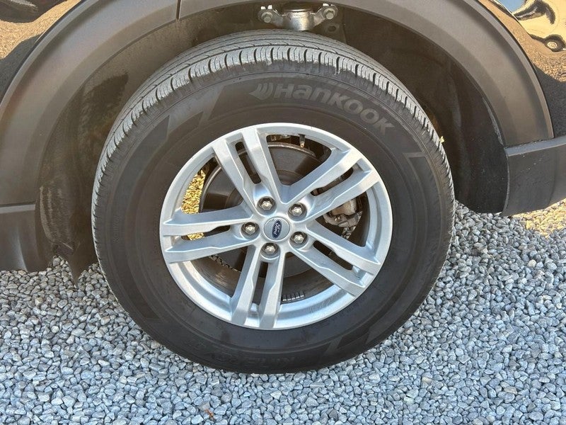 2023 Ford Explorer XLT 4WD