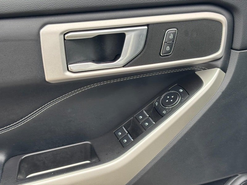 2021 Ford Explorer XLT 4WD