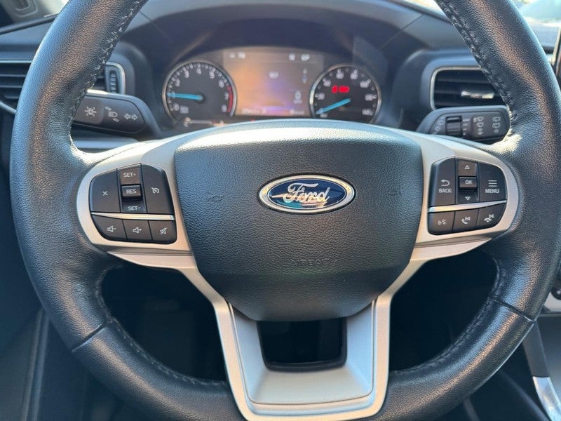 2023 Ford Explorer XLT 4WD
