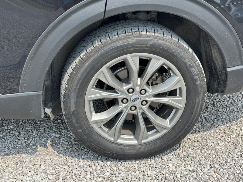 2022 Ford Explorer XLT 4WD