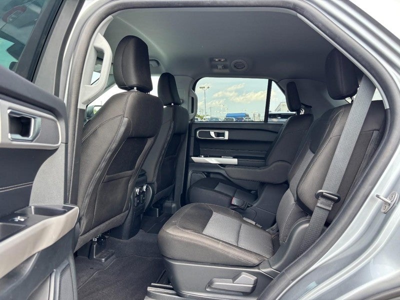2023 Ford Explorer XLT 4WD