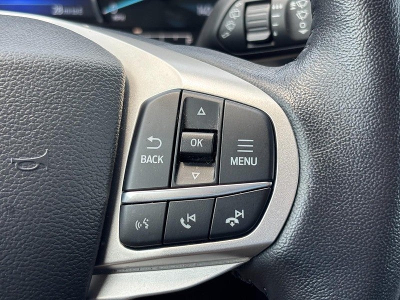 2023 Ford Explorer XLT 4WD