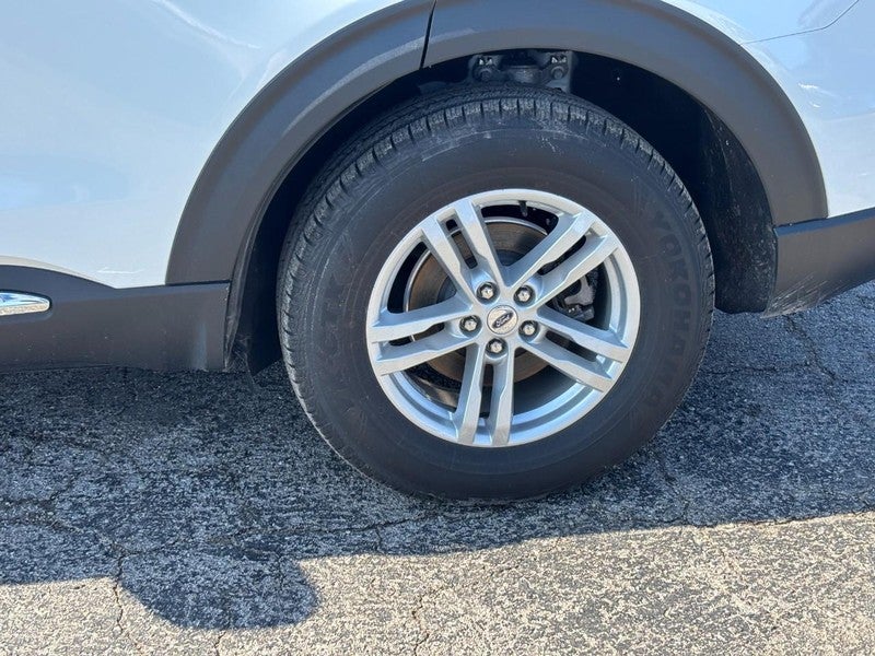 2023 Ford Explorer XLT 4WD