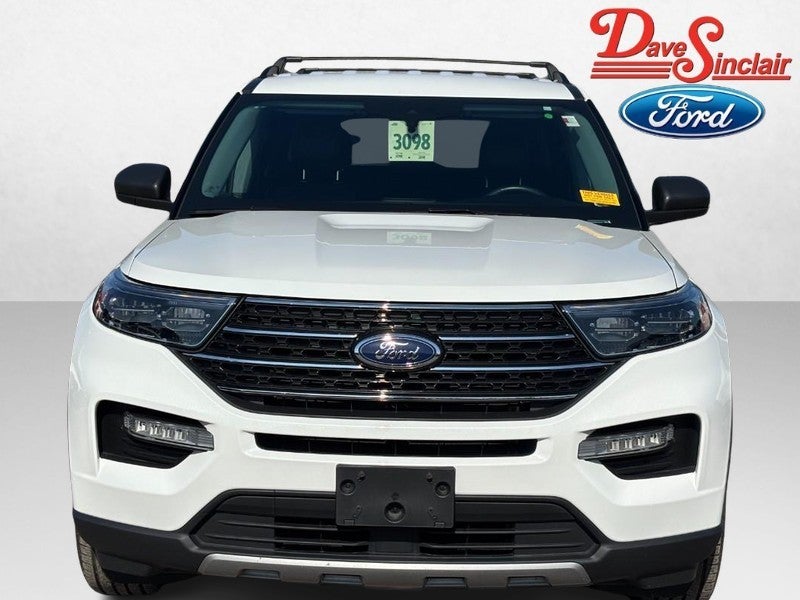 2023 Ford Explorer XLT 4WD