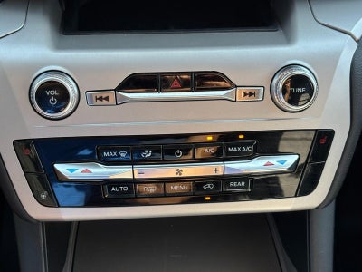 2023 Ford Explorer XLT 4WD