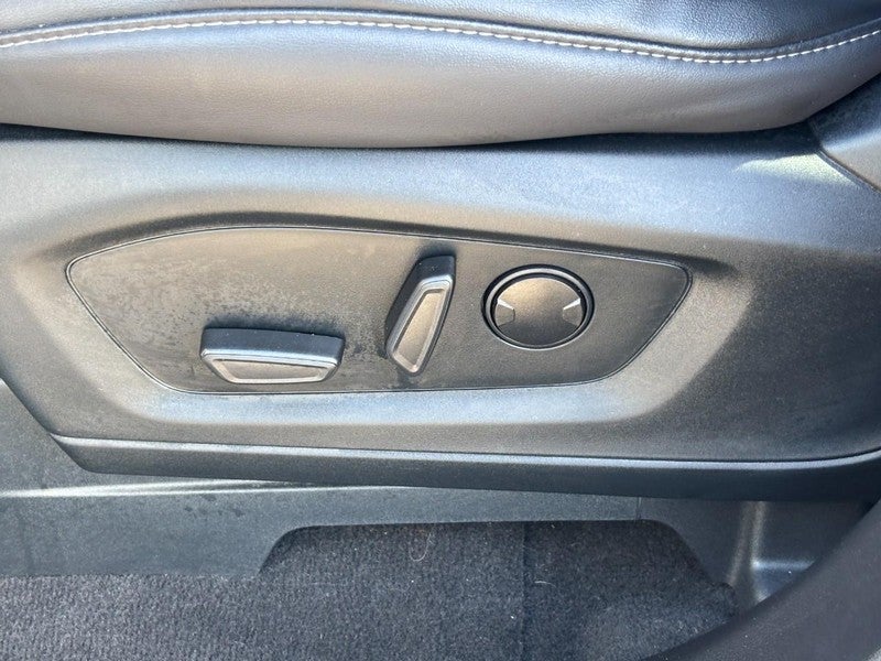 2023 Ford Explorer XLT 4WD