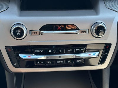 2023 Ford Explorer XLT 4WD