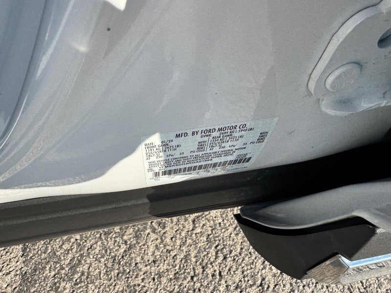 2024 Ford Explorer XLT 4WD