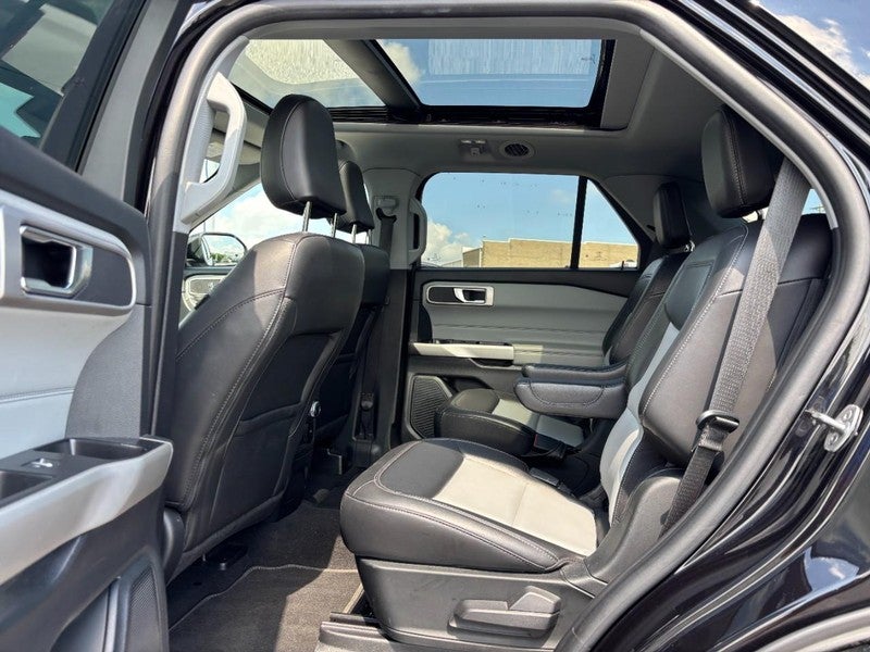 2022 Ford Explorer XLT 4WD