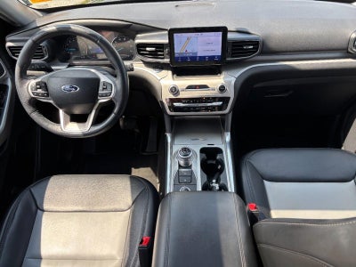 2022 Ford Explorer XLT 4WD
