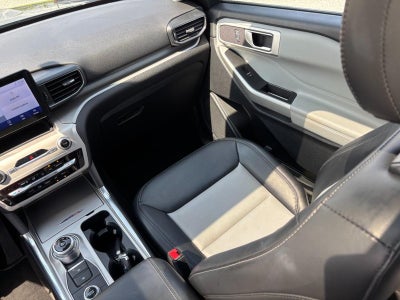 2022 Ford Explorer XLT 4WD