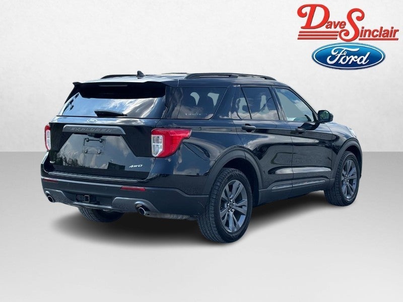 2022 Ford Explorer XLT 4WD
