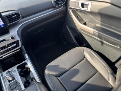 2023 Ford Explorer XLT 4WD