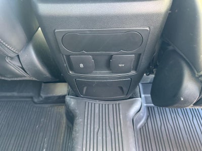 2023 Ford Explorer XLT 4WD