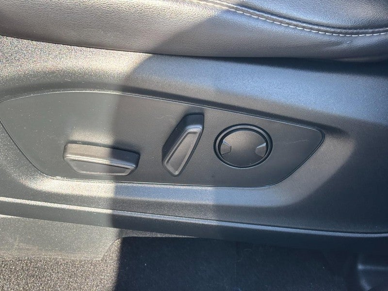 2023 Ford Explorer XLT 4WD