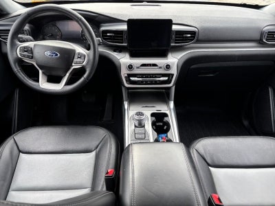 2023 Ford Explorer XLT 4WD