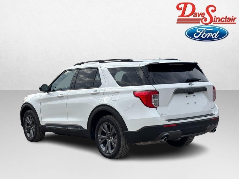 2023 Ford Explorer XLT 4WD