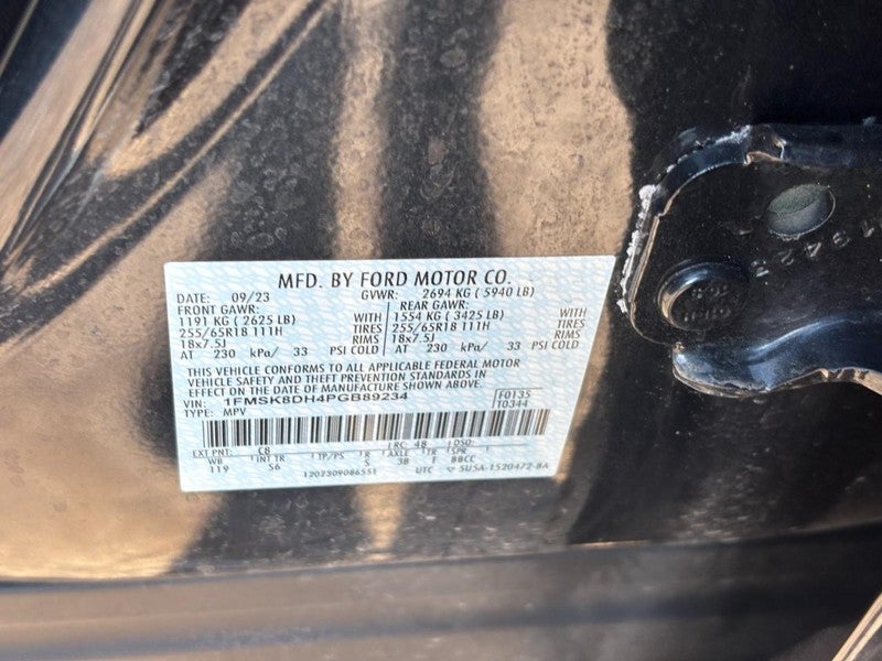 2023 Ford Explorer XLT 4WD