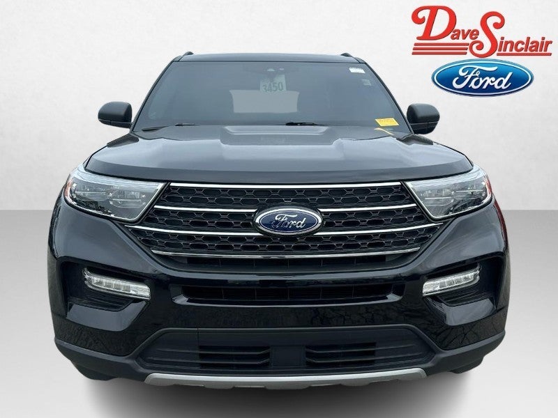 2023 Ford Explorer XLT 4WD