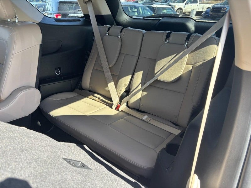 2023 Ford Explorer XLT 4WD