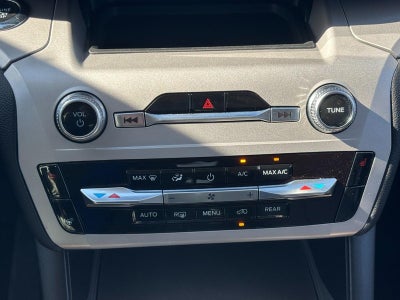 2023 Ford Explorer XLT 4WD