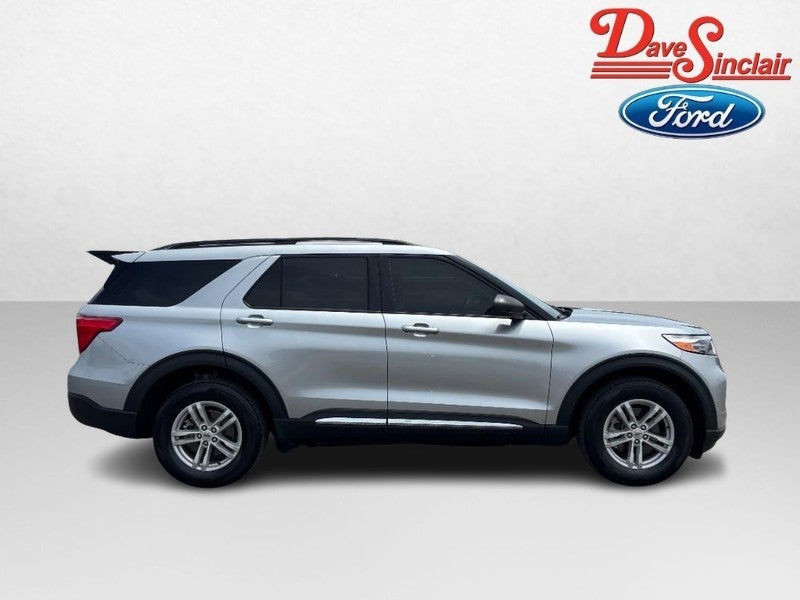 2023 Ford Explorer XLT 4WD