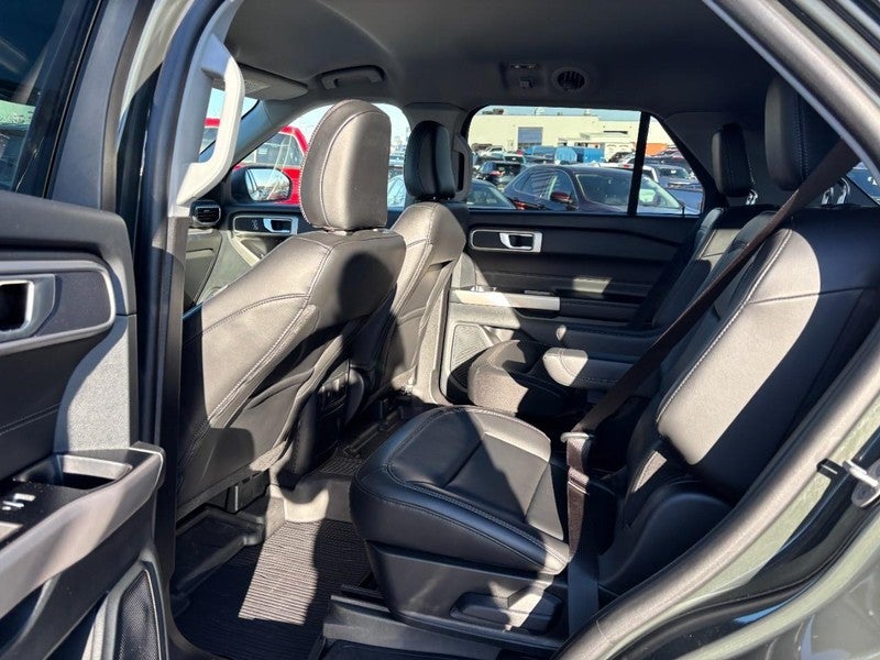 2023 Ford Explorer XLT 4WD