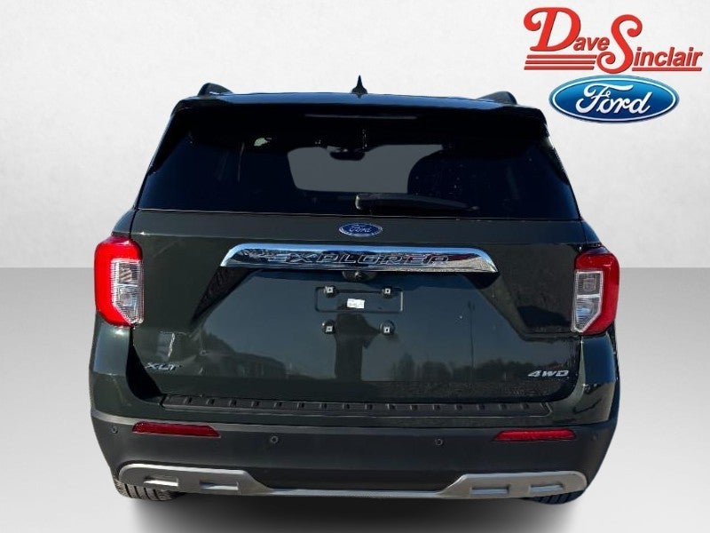 2023 Ford Explorer XLT 4WD
