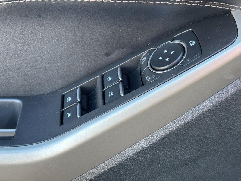 2023 Ford Explorer XLT 4WD