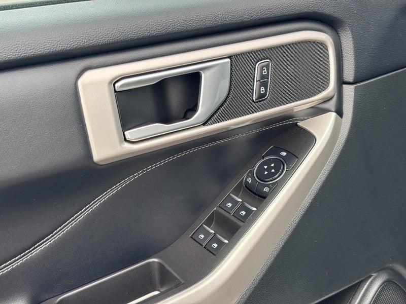 2024 Ford Explorer XLT 4WD