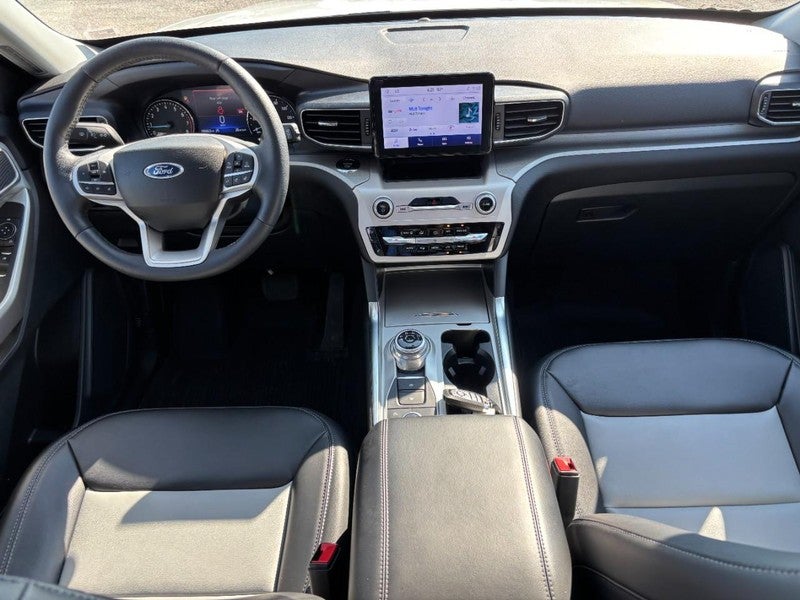 2024 Ford Explorer XLT 4WD