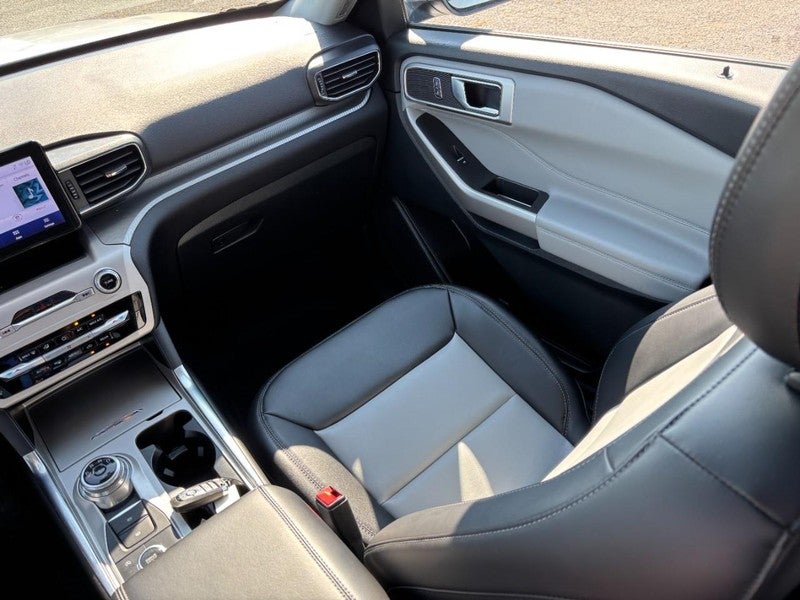 2024 Ford Explorer XLT 4WD