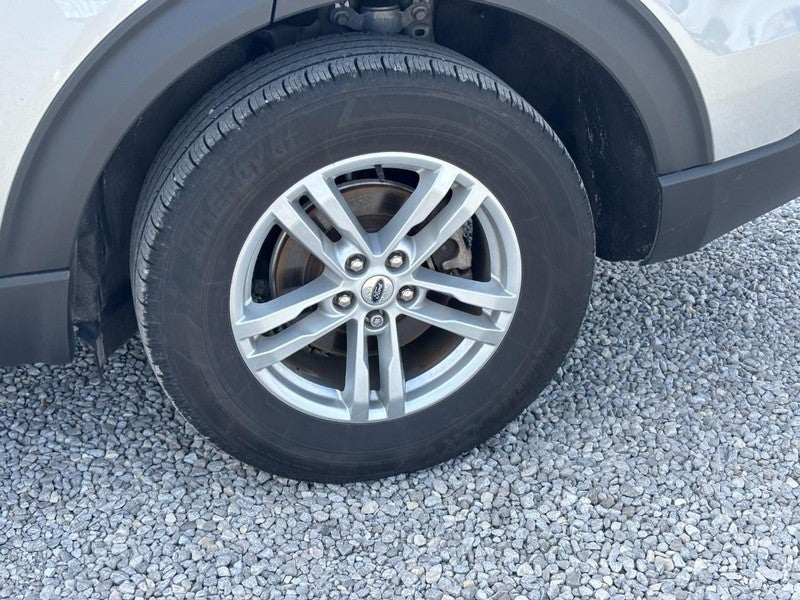 2024 Ford Explorer XLT 4WD