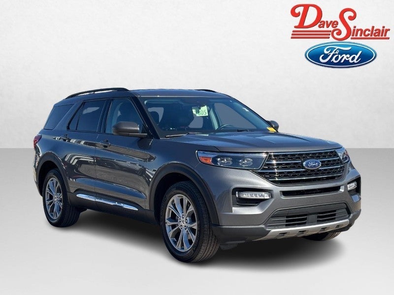 2023 Ford Explorer XLT 4WD