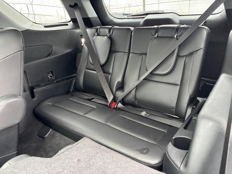 2023 Ford Explorer XLT 4WD