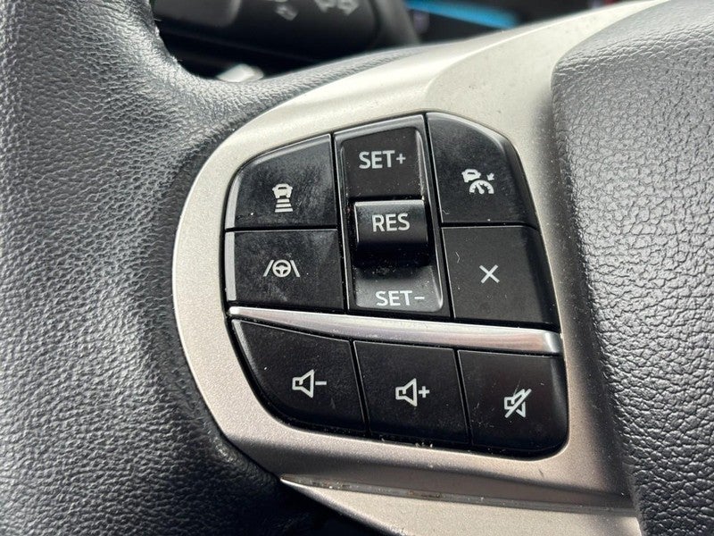 2023 Ford Explorer XLT 4WD