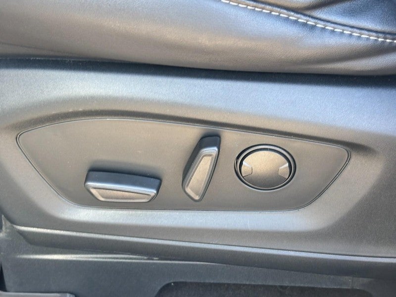 2023 Ford Explorer XLT 4WD