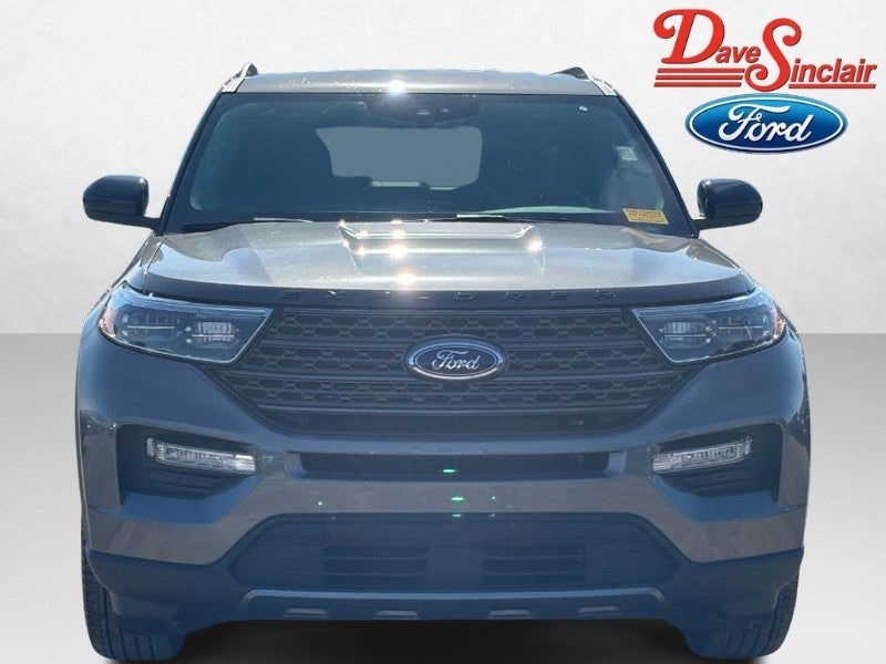 2023 Ford Explorer XLT 4WD