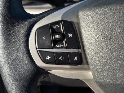 2023 Ford Explorer XLT 4WD