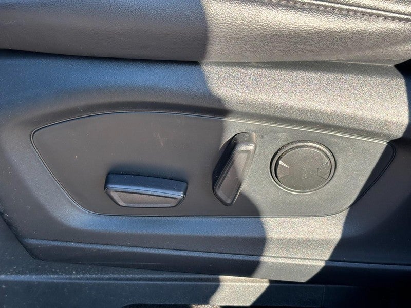 2023 Ford Explorer XLT 4WD