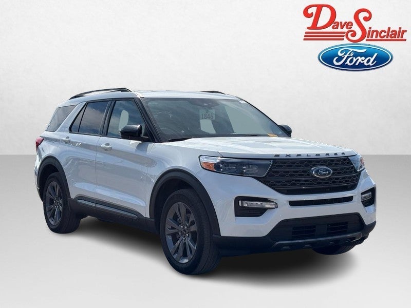 2023 Ford Explorer XLT 4WD