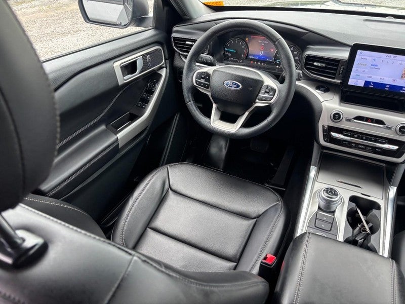 2024 Ford Explorer XLT 4WD