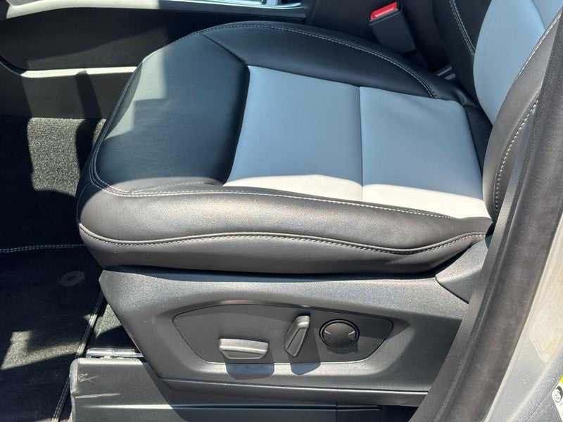 2024 Ford Explorer XLT 4WD